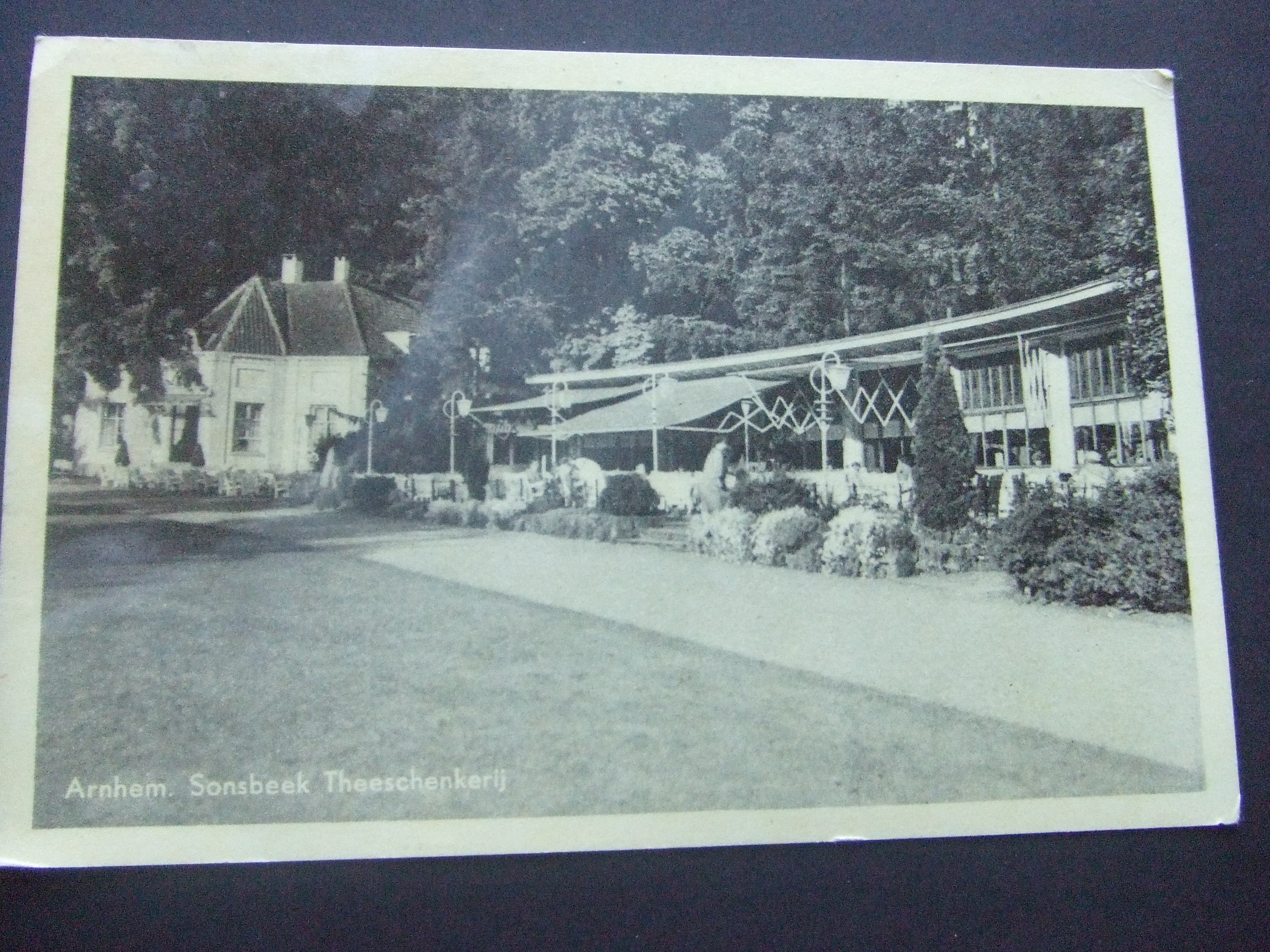 Arnhem. Sonsbeek Theeschenkerij